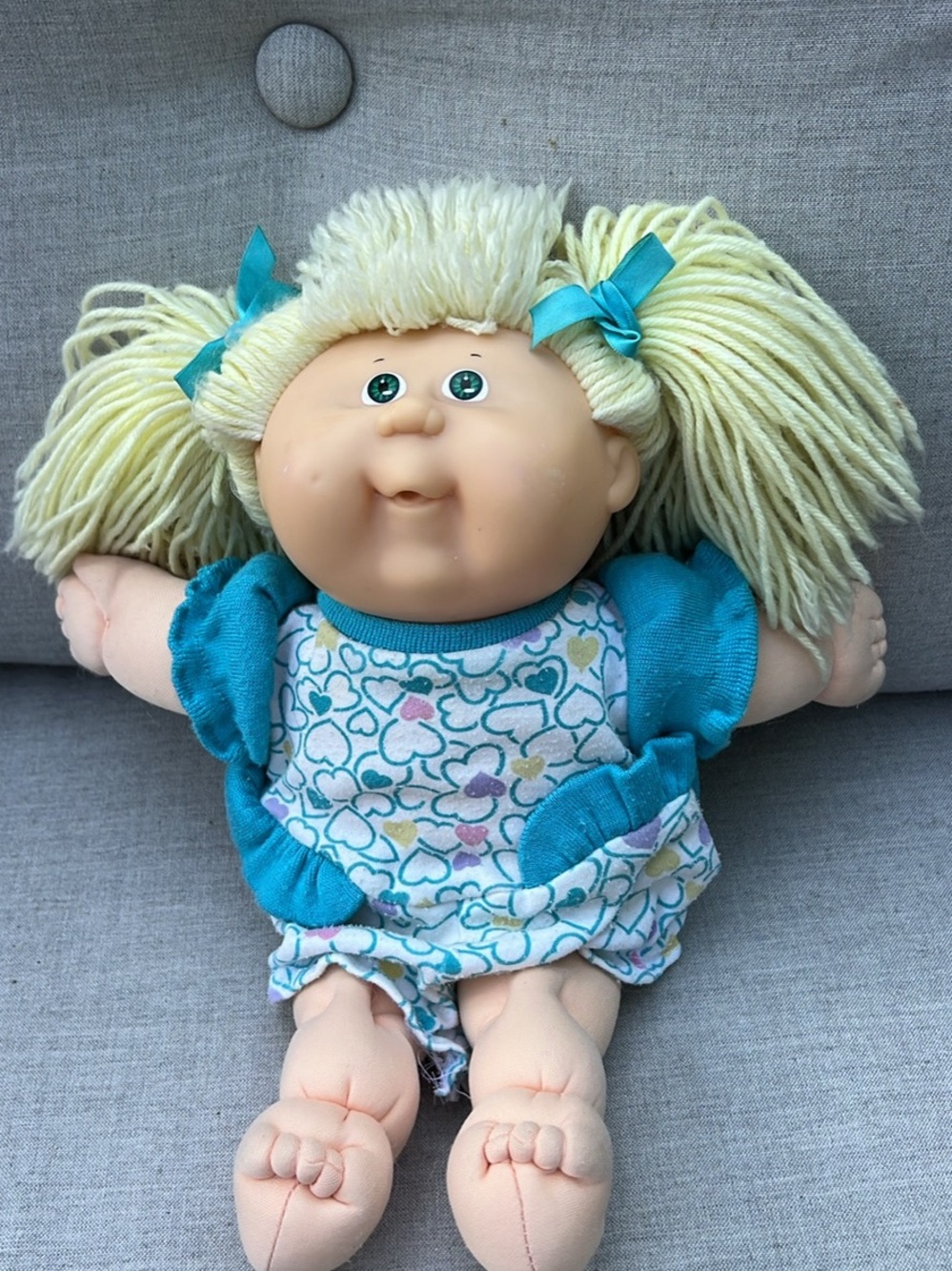Vintage 1988 Cabbage Patch Kids Doll - Coleco
